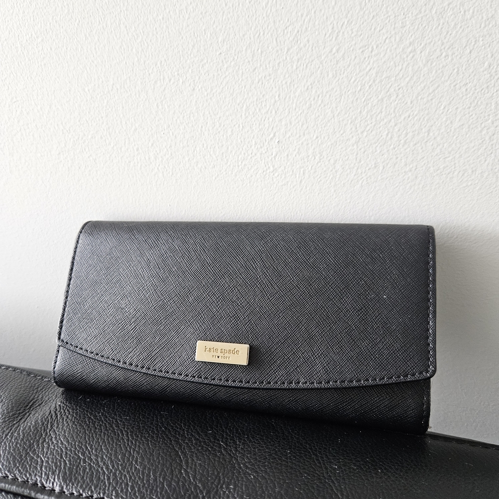 Kate Spade Black Trifold Leather Wallet